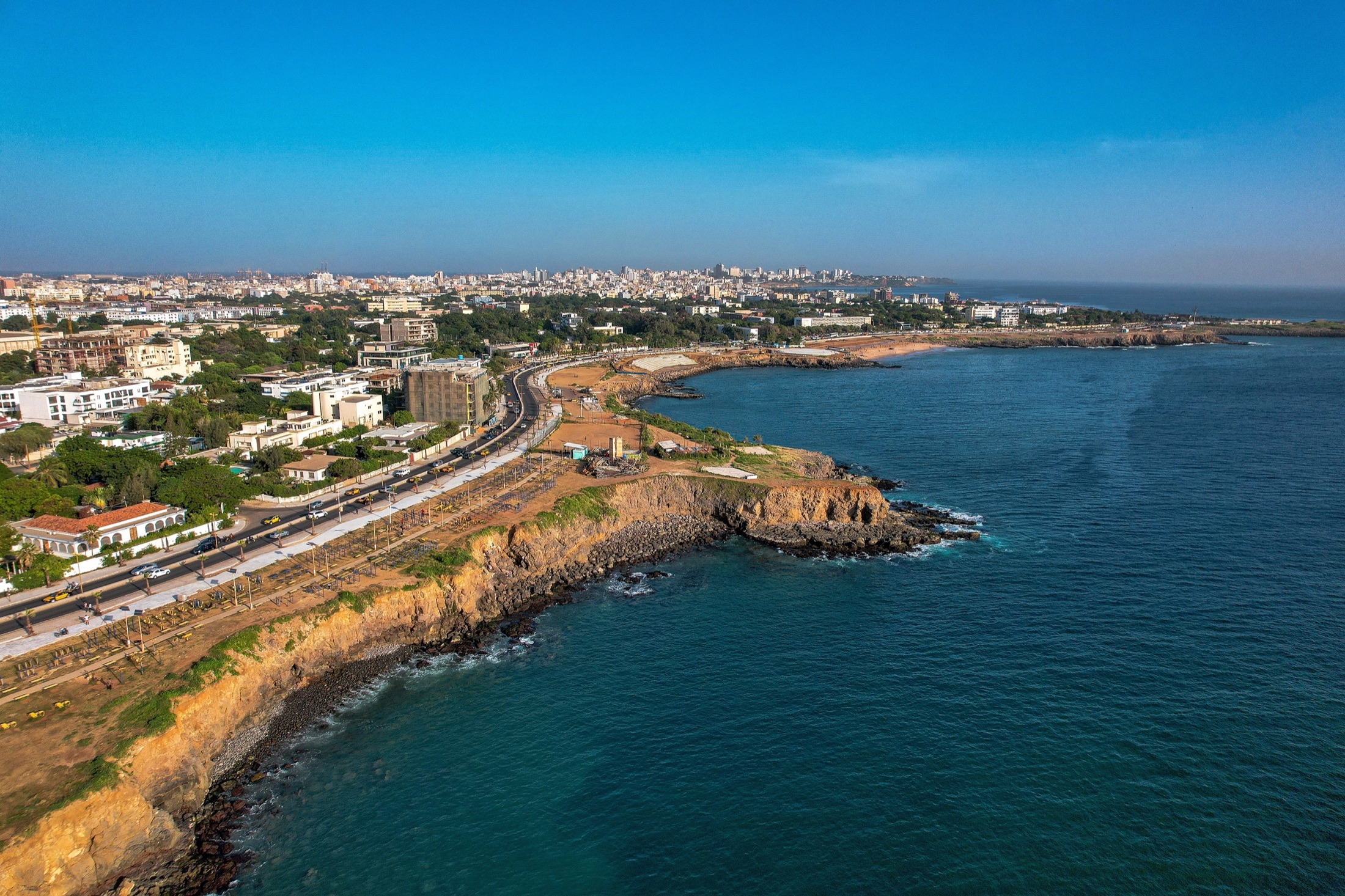 Settle in Senegal,
with confidence.